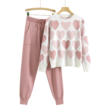 GINEVRA | COMPLETO IN MAGLIA CON FANTASIA CUORI