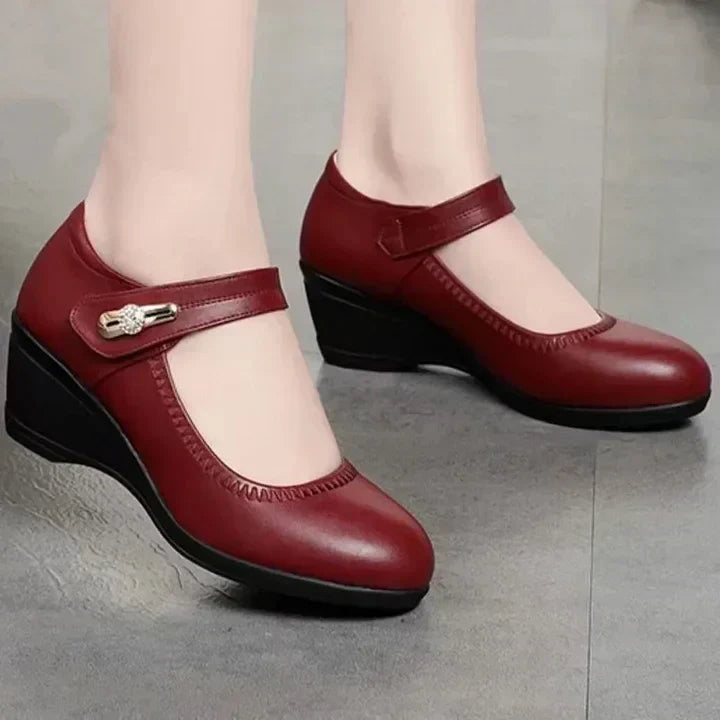 ELEONORA | SCARPE CON TACCO MEDIO E CINTURINO