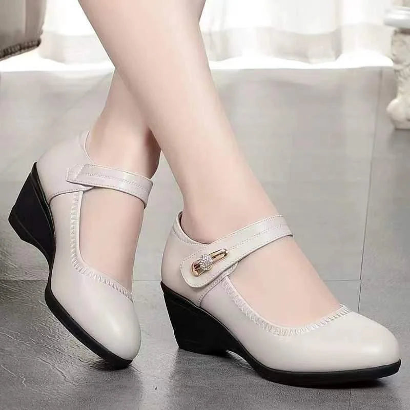 ELEONORA | SCARPE CON TACCO MEDIO E CINTURINO