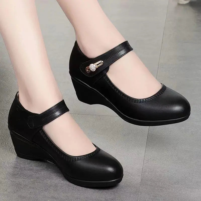 ELEONORA | SCARPE CON TACCO MEDIO E CINTURINO
